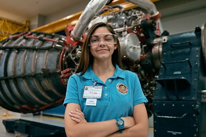 Cette jeune fille de 17 ans est créée par la NASA pour devenir la première personne à chérir le sol de Mars.